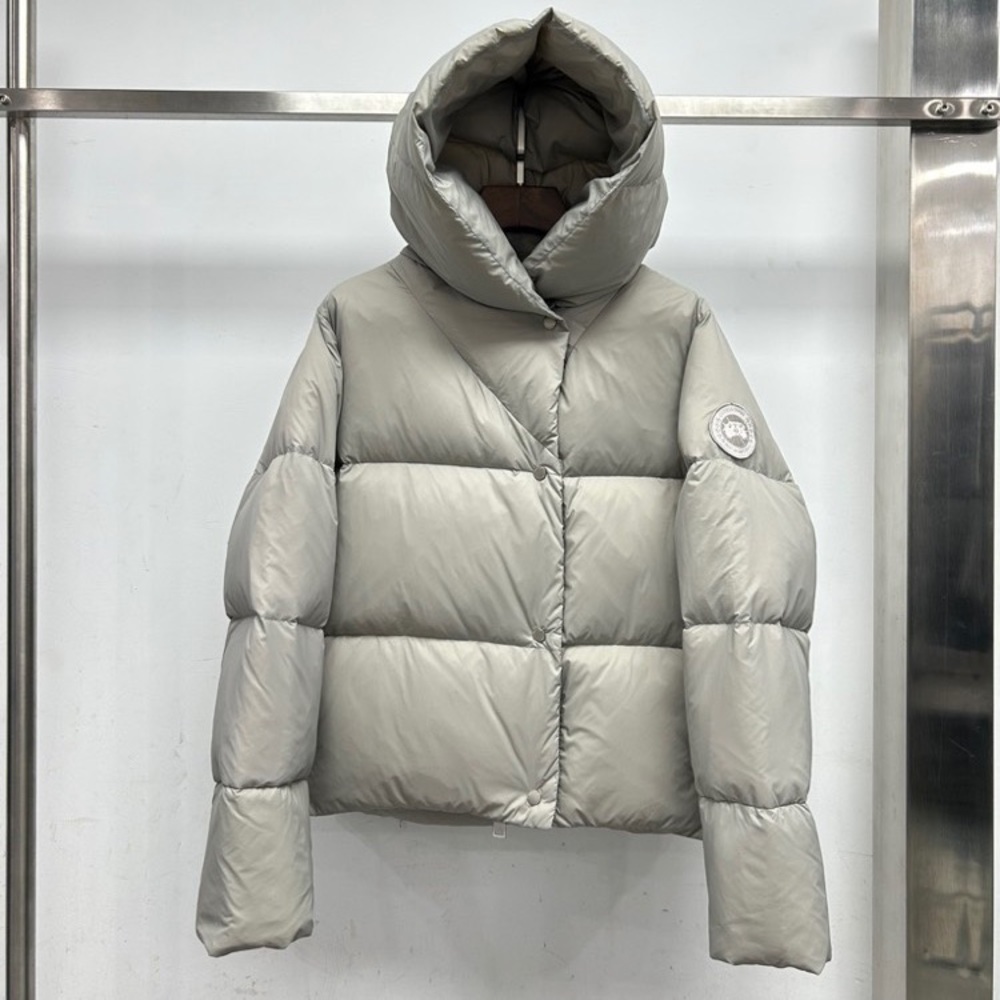 Canada Goose Light Gray Cropped Hooded Puffer Coat